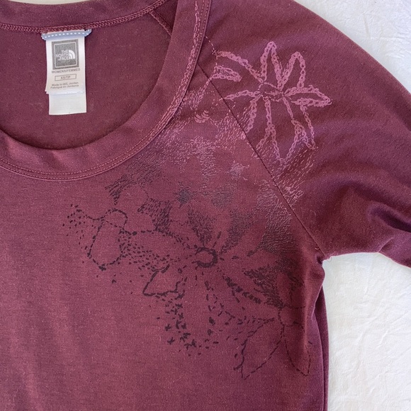 North face long sleeve - Picture 9 of 11